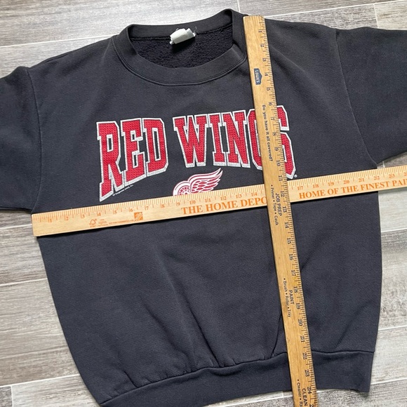 Vintage Detroit Red Wings Crewneck Sweatshirt Black Red - Picture 7 of 7